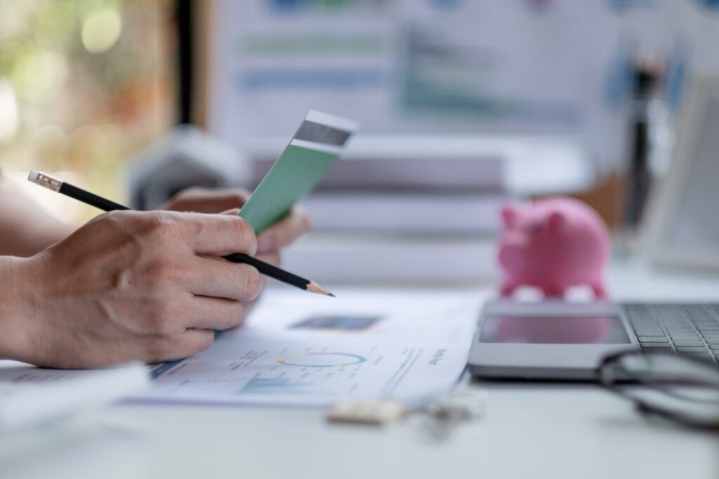 Pagamentos internacionais: Por que utilizar serviços especializados?